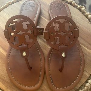 Tory Burch Miller Sandals - flip flop Size 10